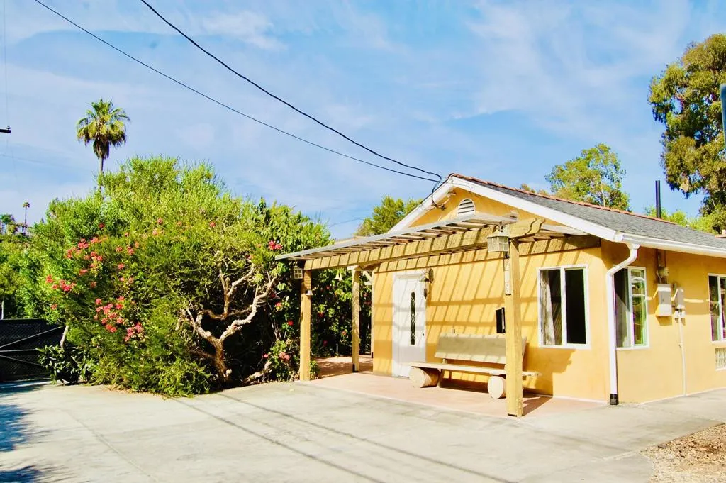 736 Mar Vista Drive
