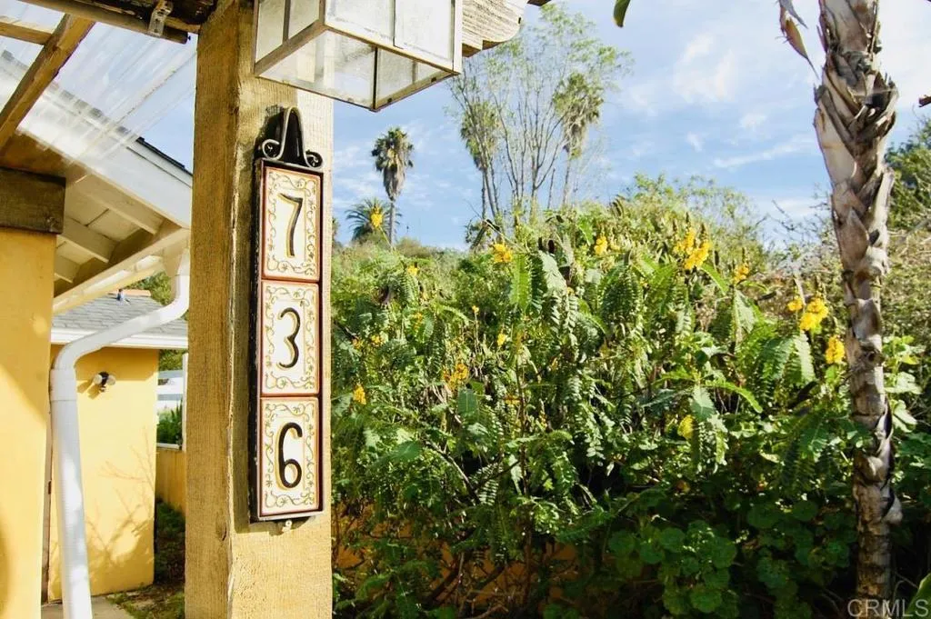 736 Mar Vista Drive