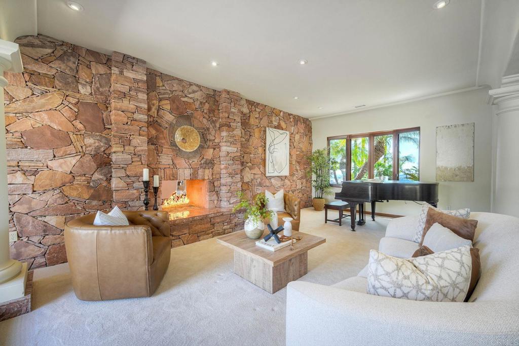 3040 Palm Hill Drive