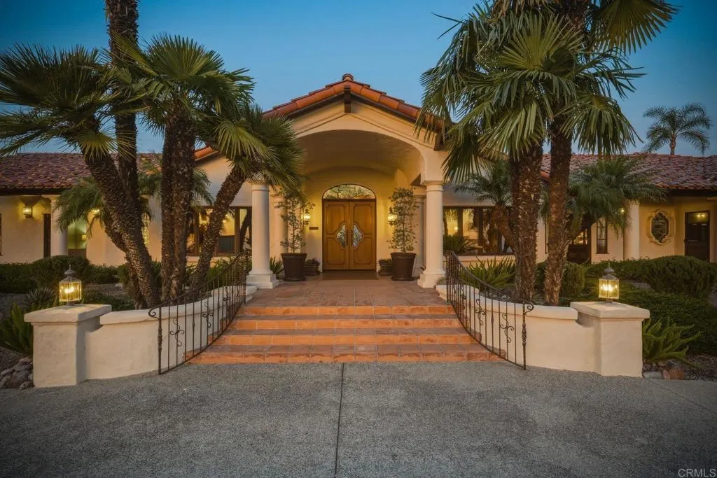 3040 Palm Hill Drive