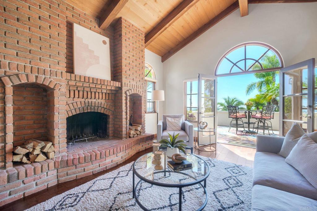 3040 Palm Hill Drive