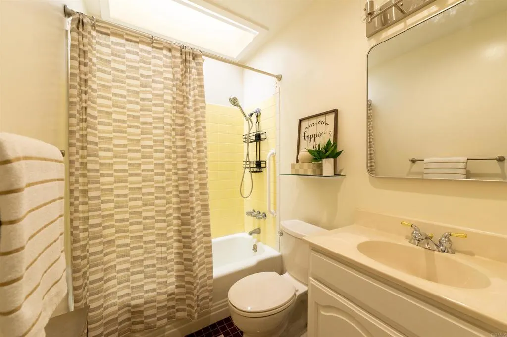 9320 Earl Street Unit 44