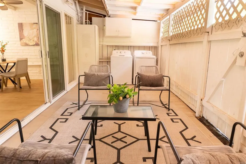 9320 Earl Street Unit 44