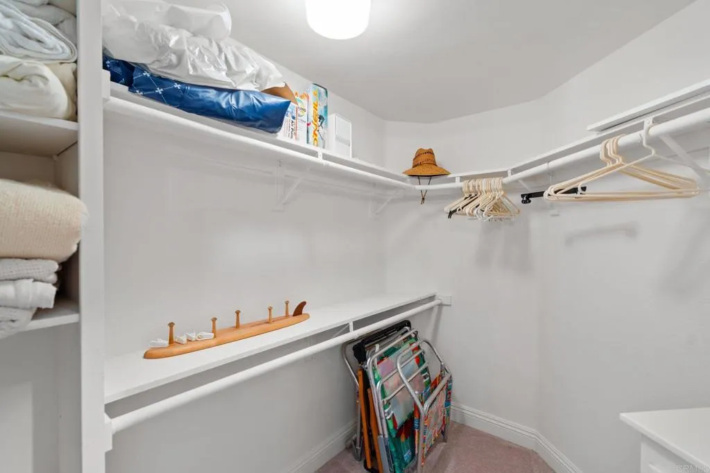 400 N The Strand Unit 7