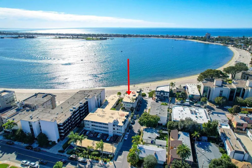 3920 Riviera Drive Unit #u