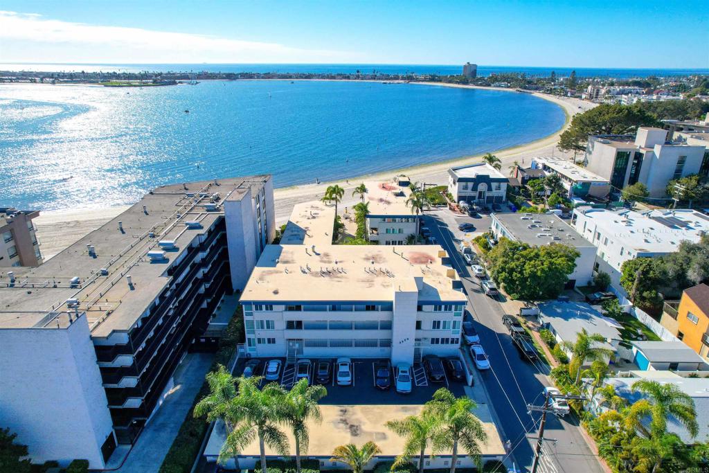 3920 Riviera Drive #U