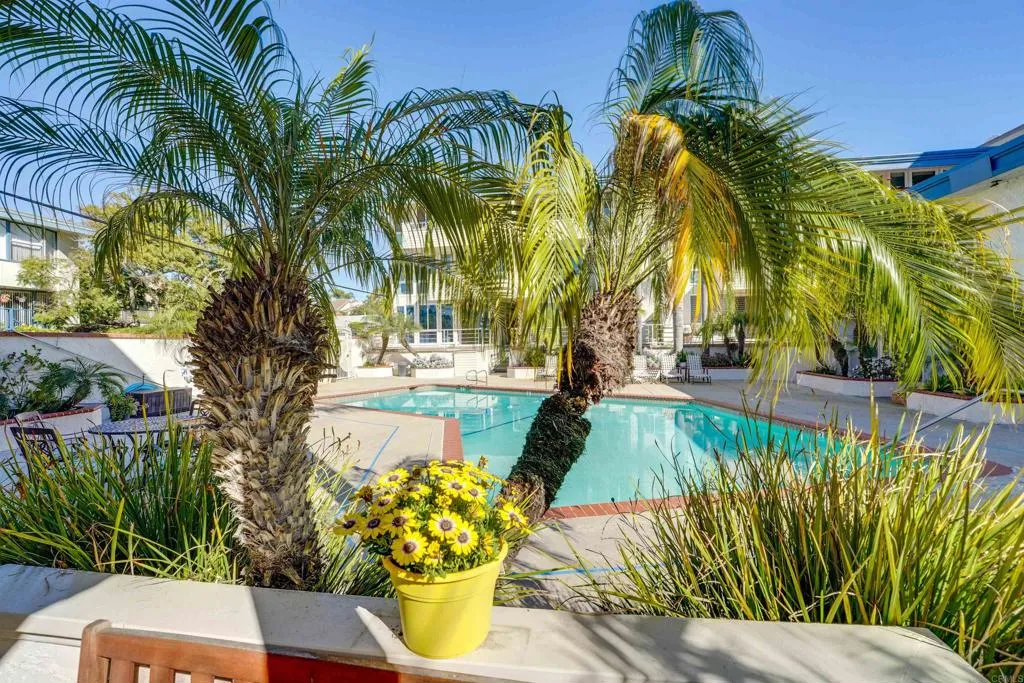 3920 Riviera Drive Unit #u