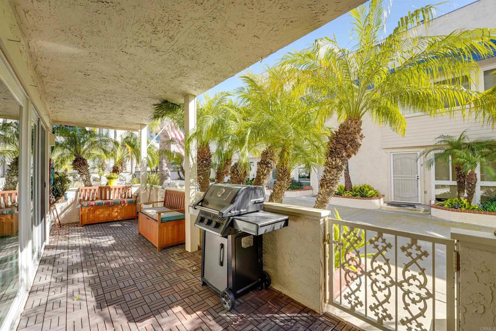 3920 Riviera Drive #U