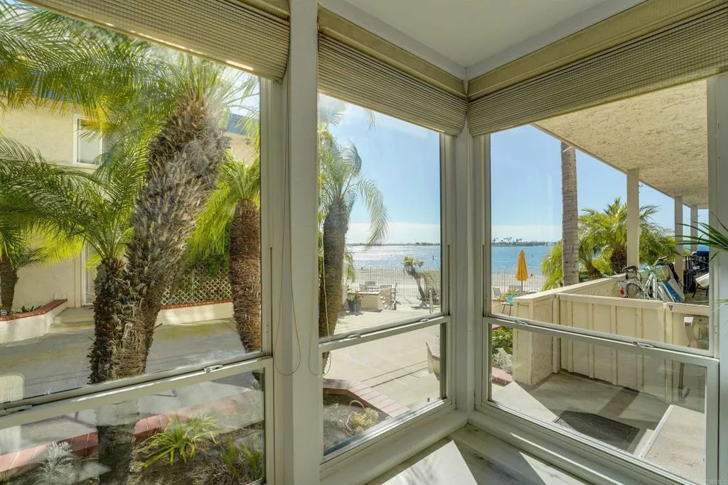 3920 Riviera Drive Unit #u