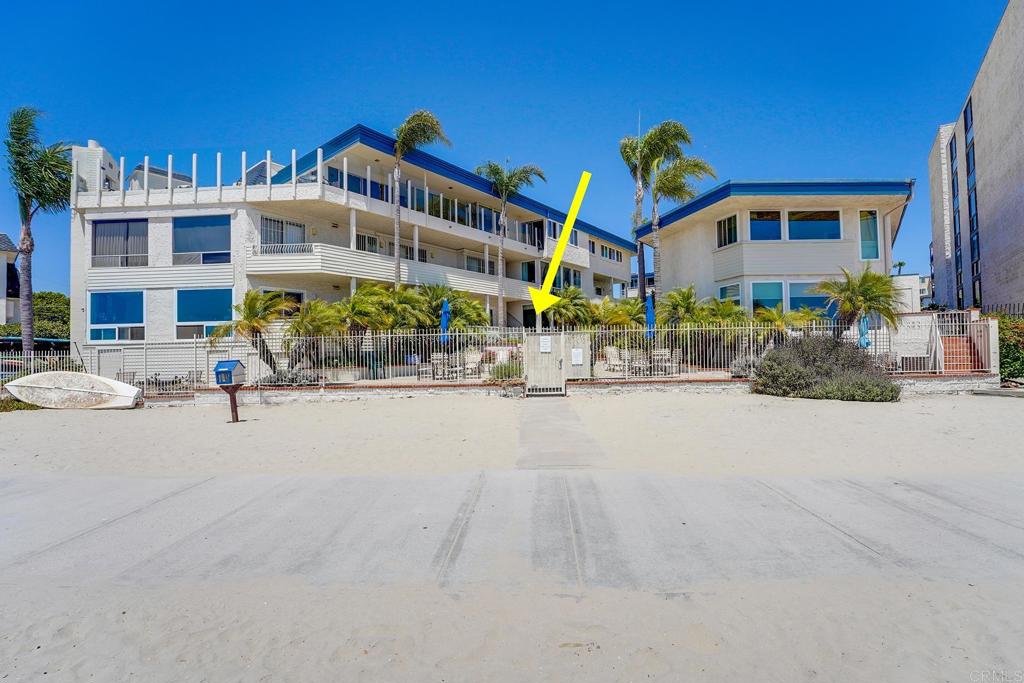 3920 Riviera Drive #U