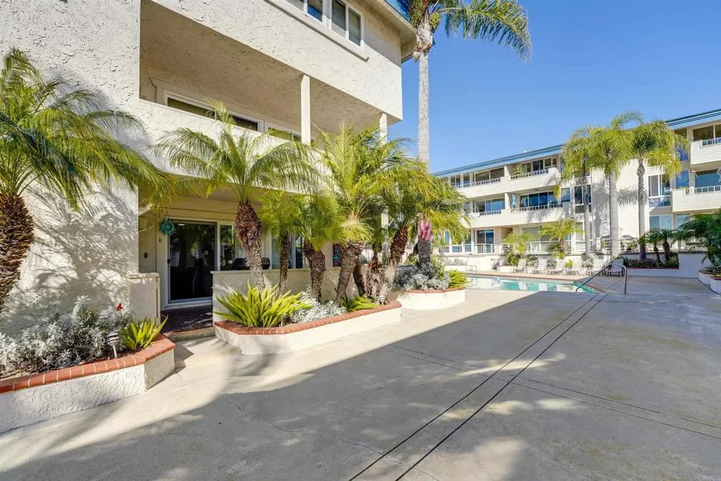 3920 Riviera Drive Unit #u