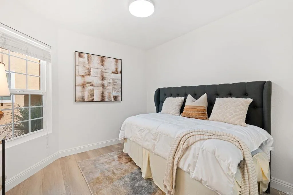 400 N The Strand Unit 27