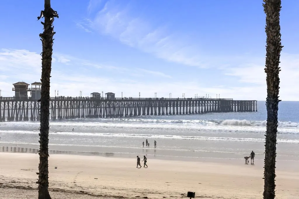 400 N The Strand Unit 27