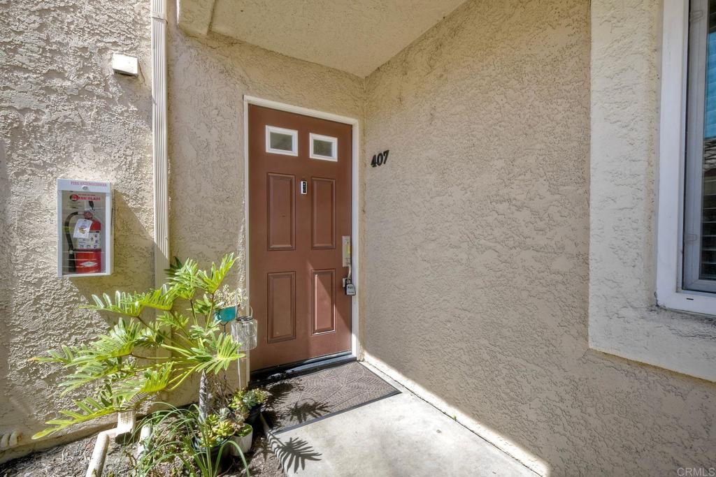 407 Sea Cliff Way