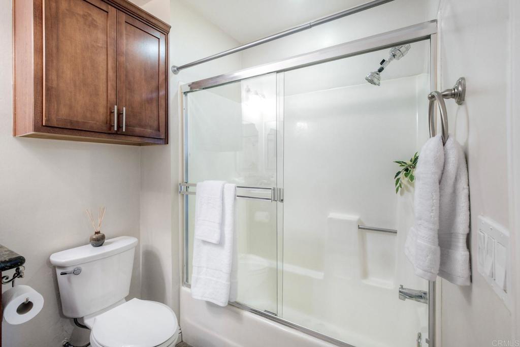 407 Sea Cliff Way