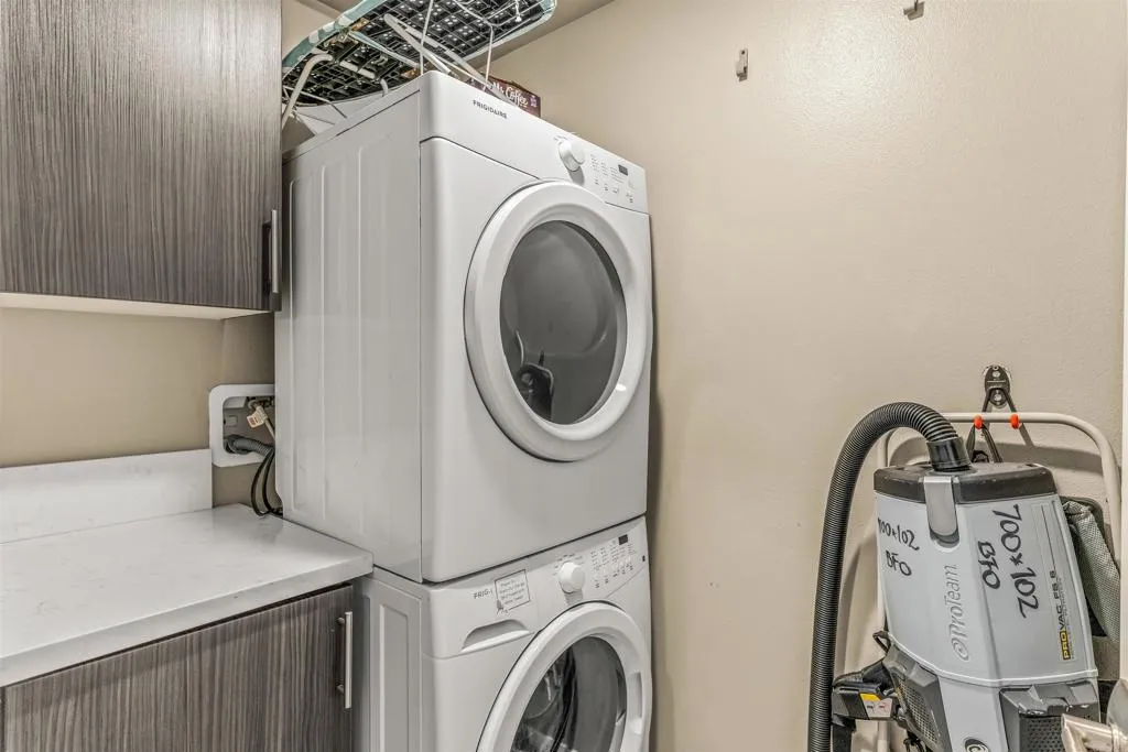 700 S The Strand Unit 102