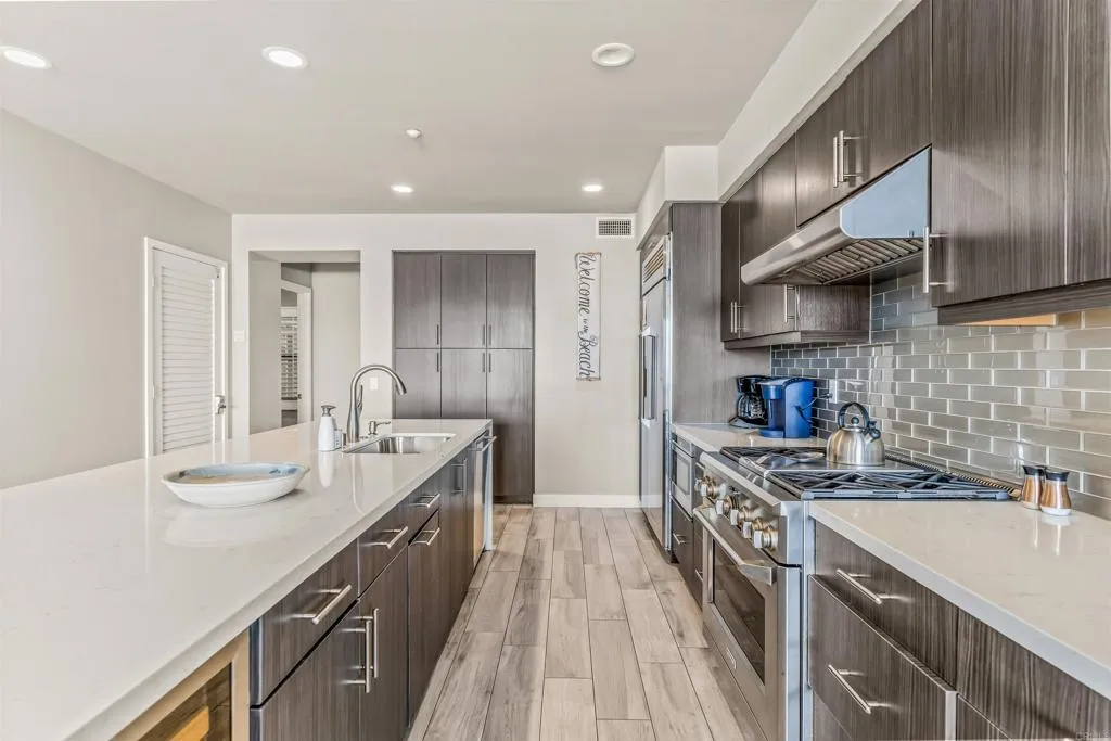 700 S The Strand Unit 102