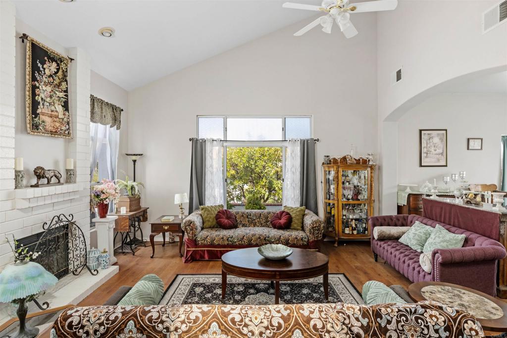5013 Sunrose Court