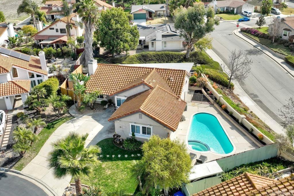 1035 Bridle Path Way