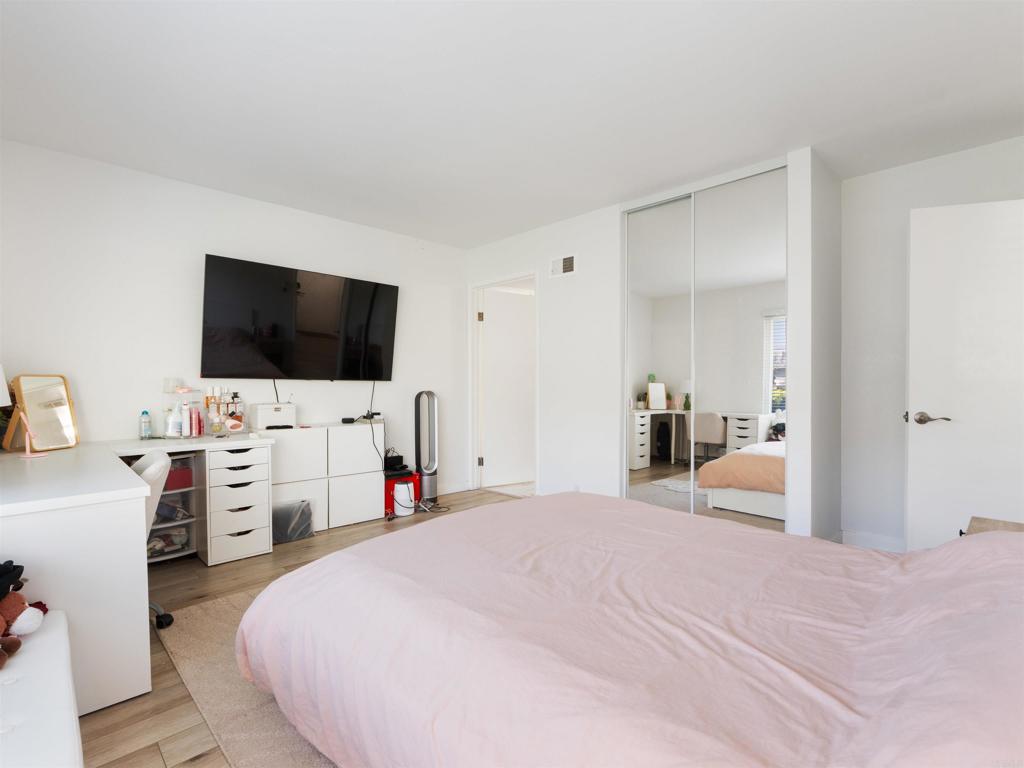 5226 Marigot Place