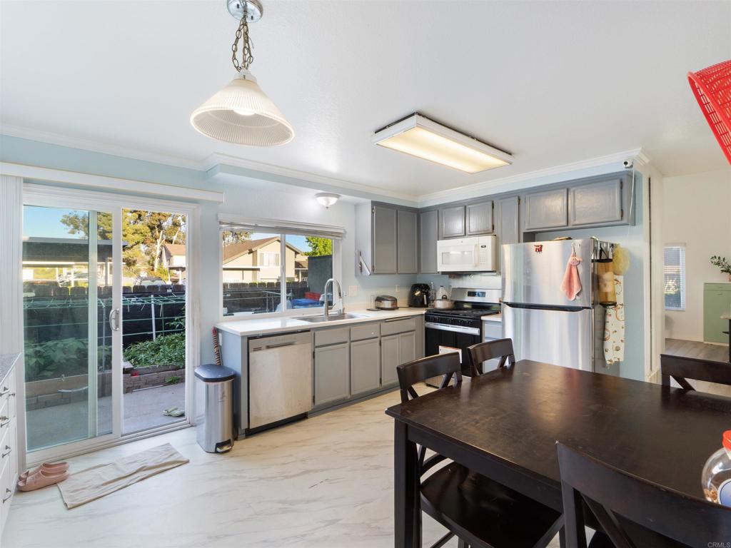 5226 Marigot Place