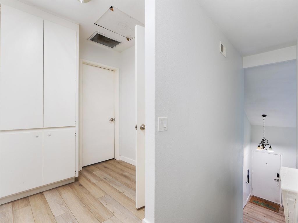 5226 Marigot Place