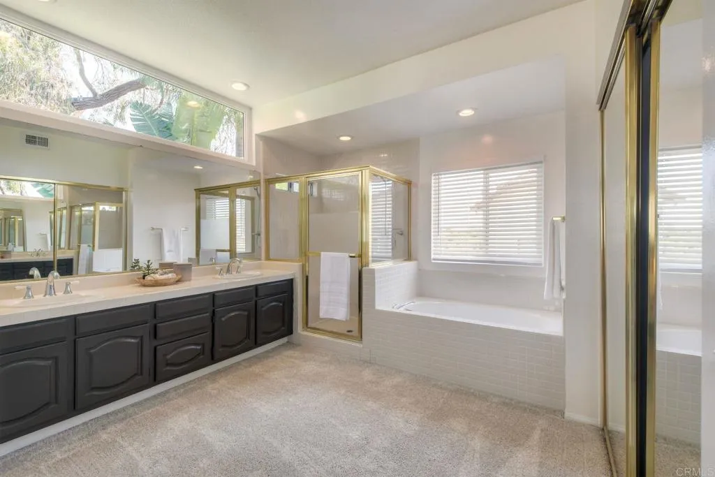2116 Wedgewood Drive