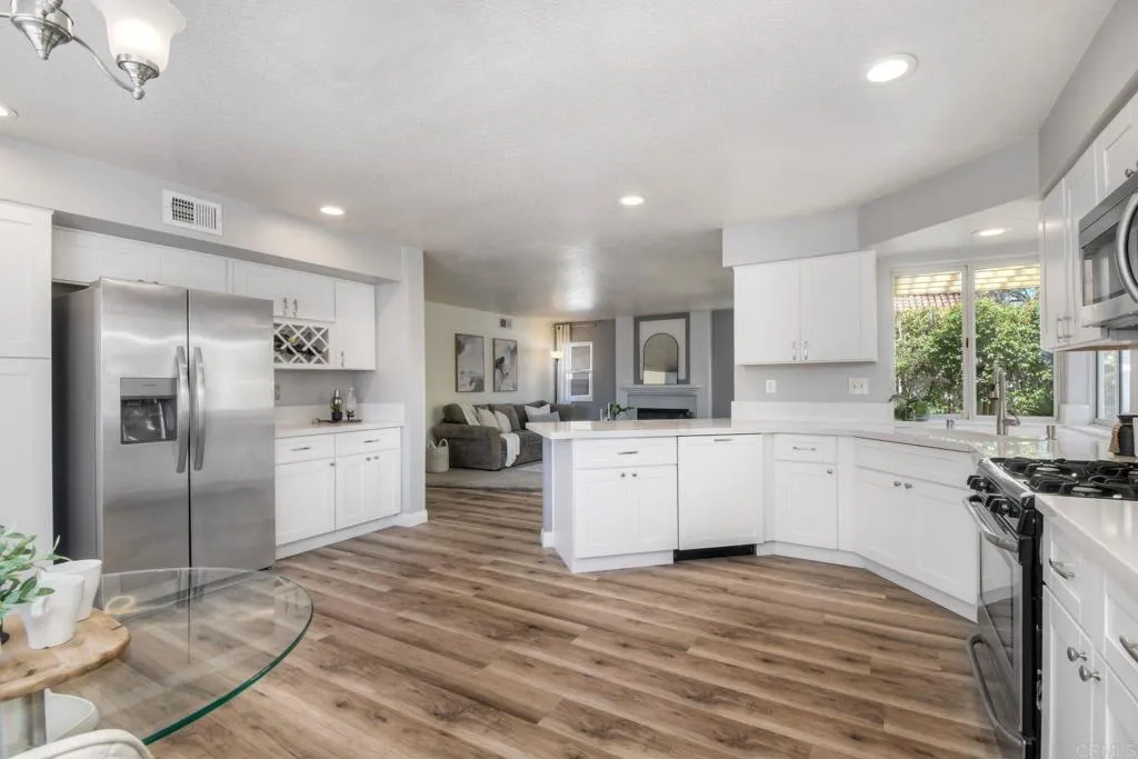 2116 Wedgewood Drive