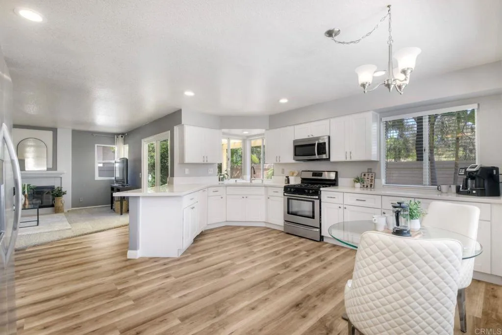 2116 Wedgewood Drive