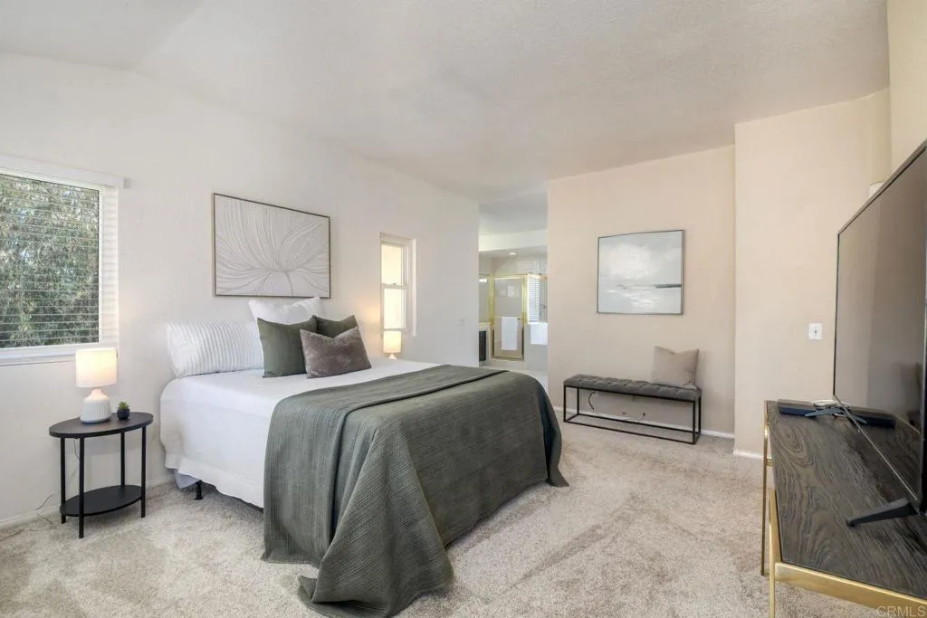 2116 Wedgewood Drive