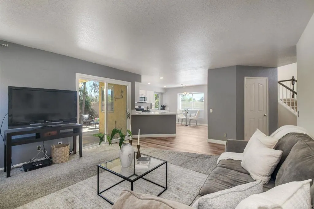 2116 Wedgewood Drive