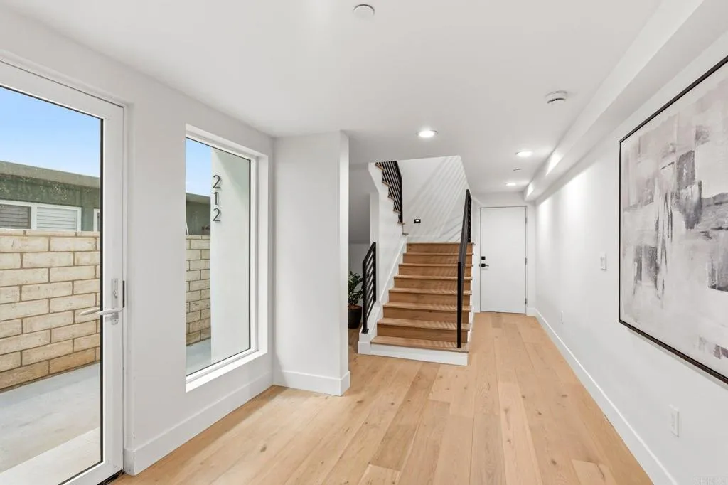 212 S Pacific Street