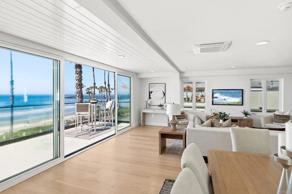 212 S Pacific Street