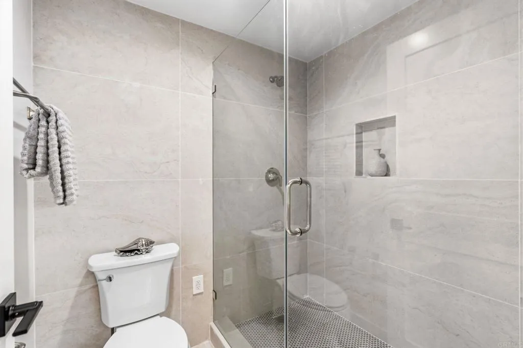 212 S Pacific Street