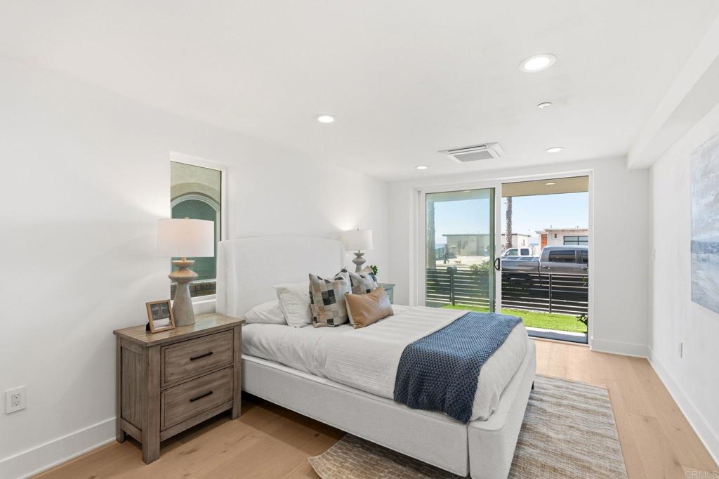 212 214 S Pacific Street