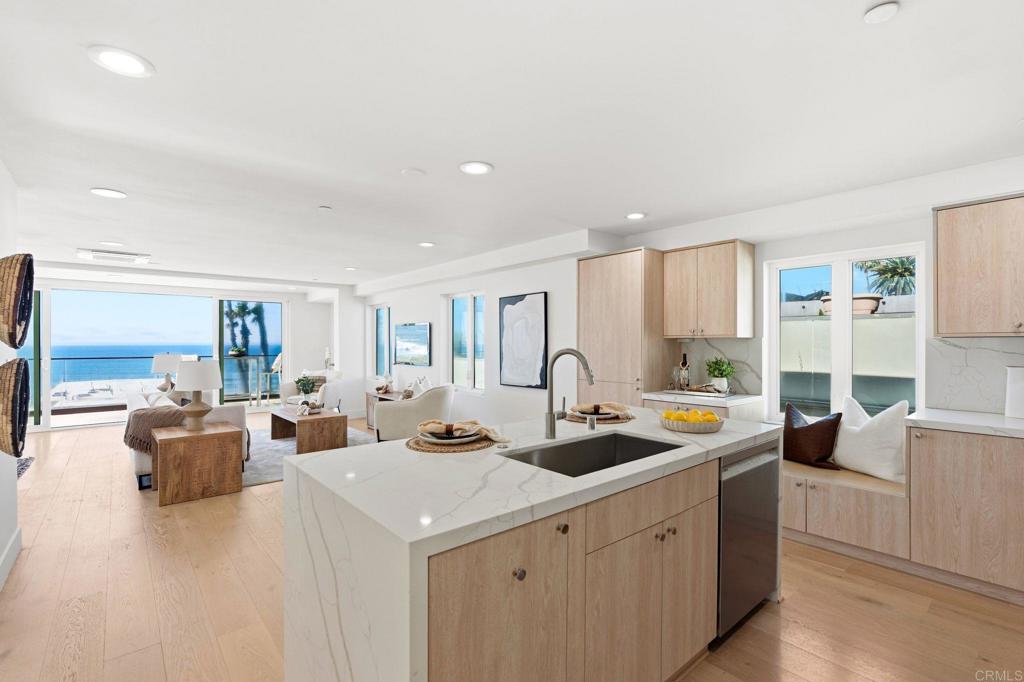 212 214 S Pacific Street