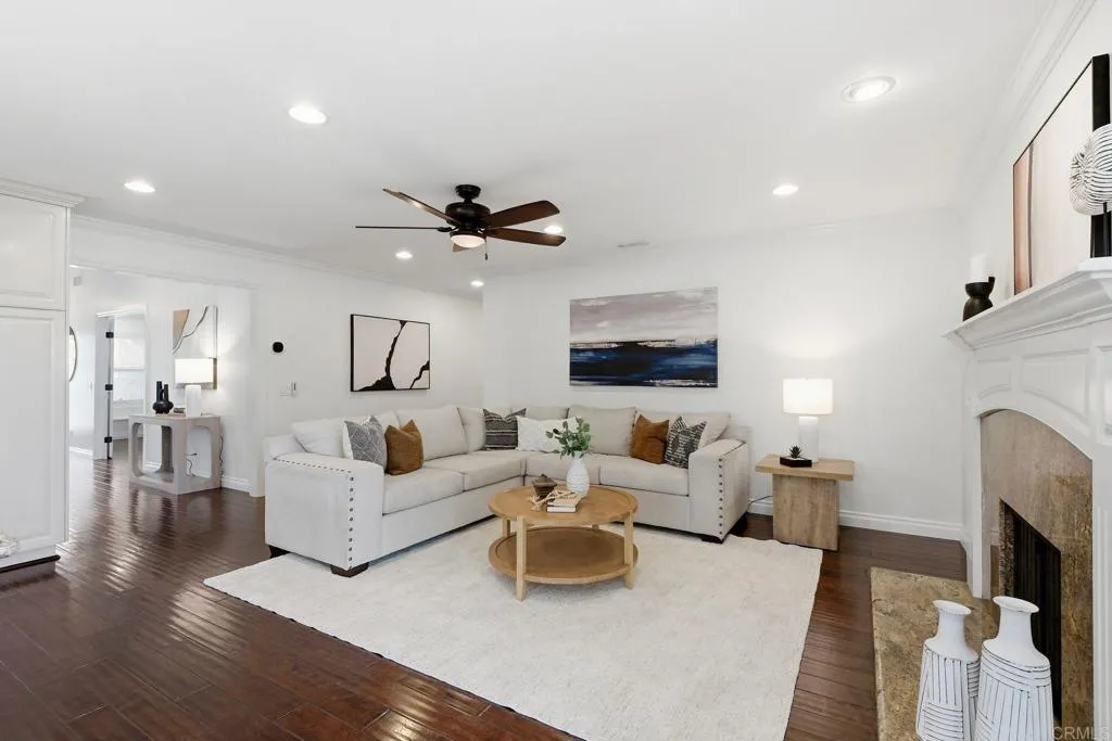 3989 Syme Drive