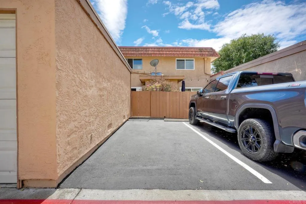 627 Beverly Place