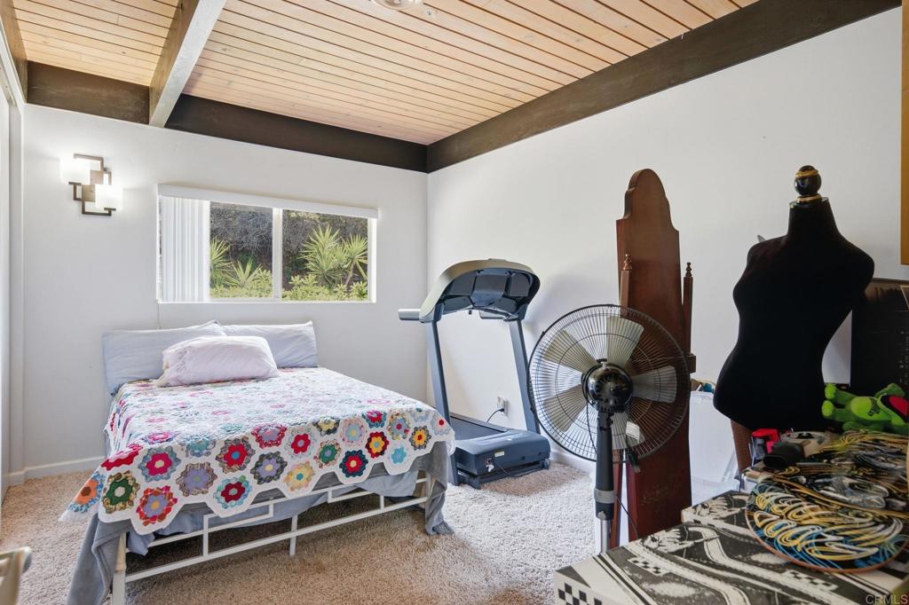 2106 Vista Grande Drive