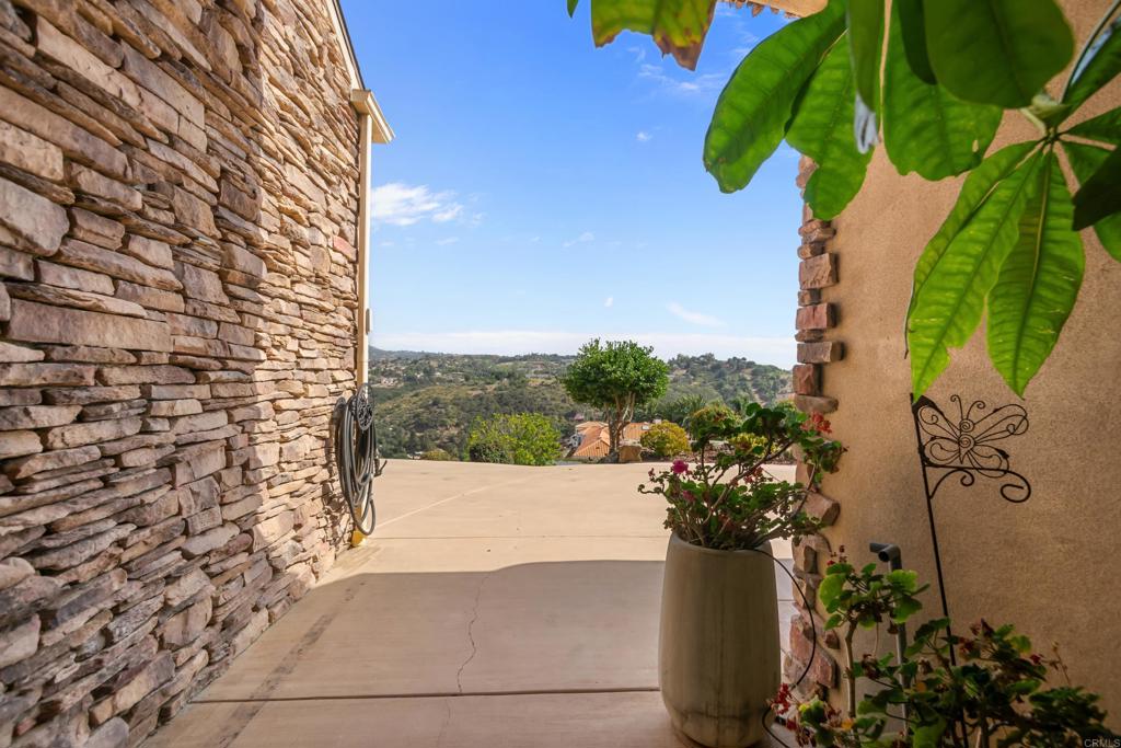 30419 Canyon Estates