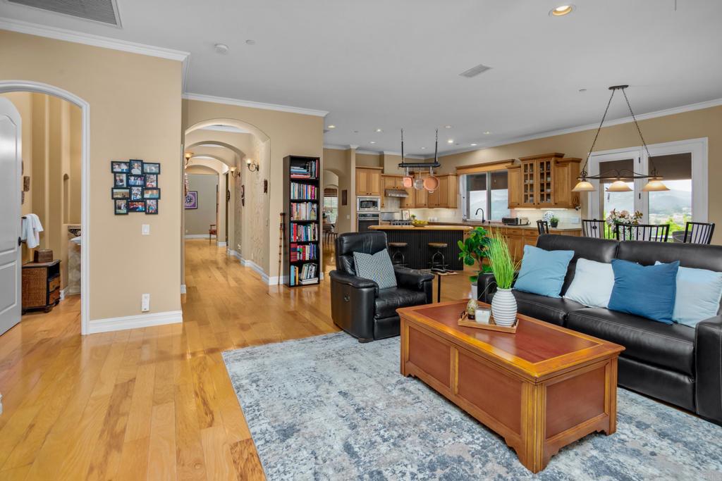 30419 Canyon Estates