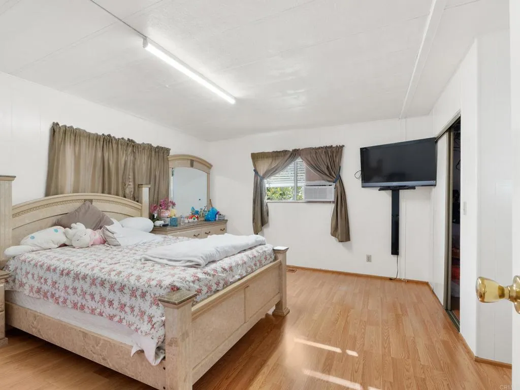 155 S Las Flores Unit 16