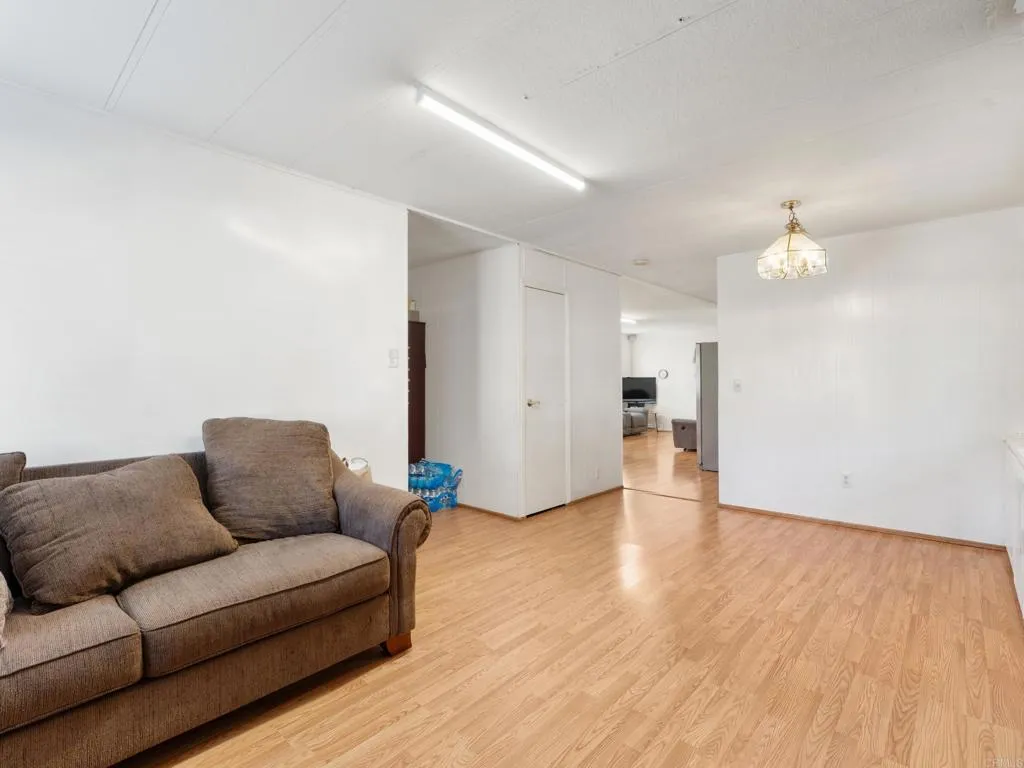 155 S Las Flores Unit 16