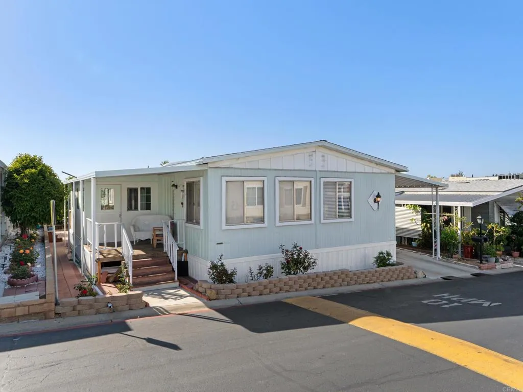 155 S Las Flores Unit 16