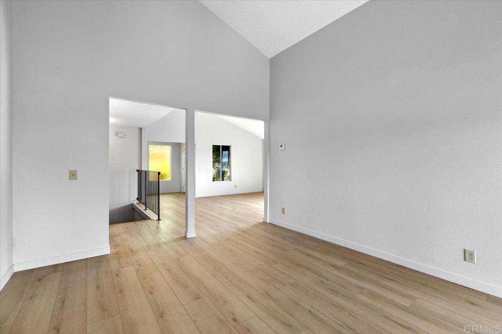 31318 Club Vista Ln