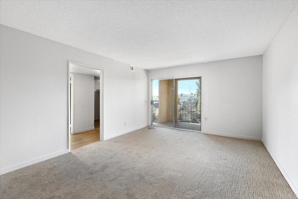 31318 Club Vista Ln