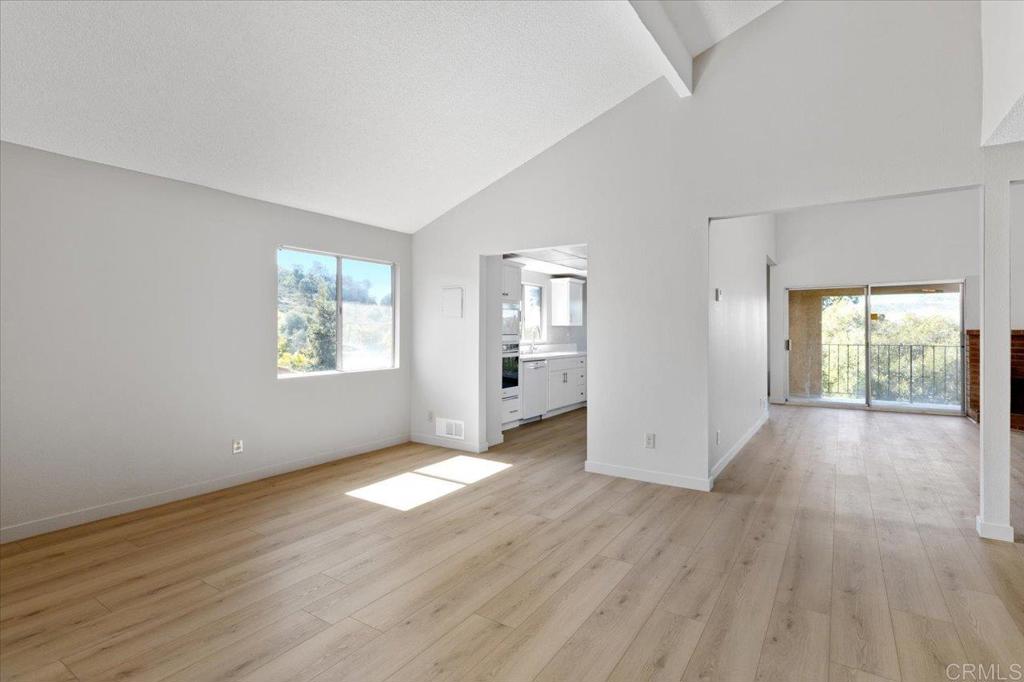 31318 Club Vista Ln