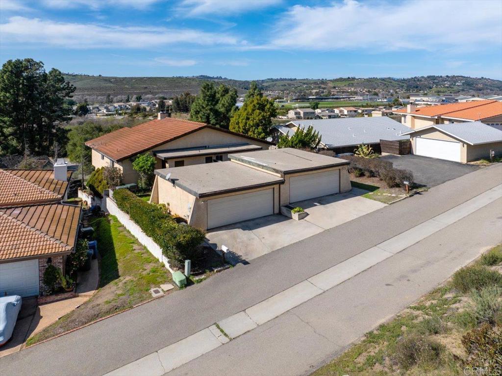 31318 Club Vista Ln