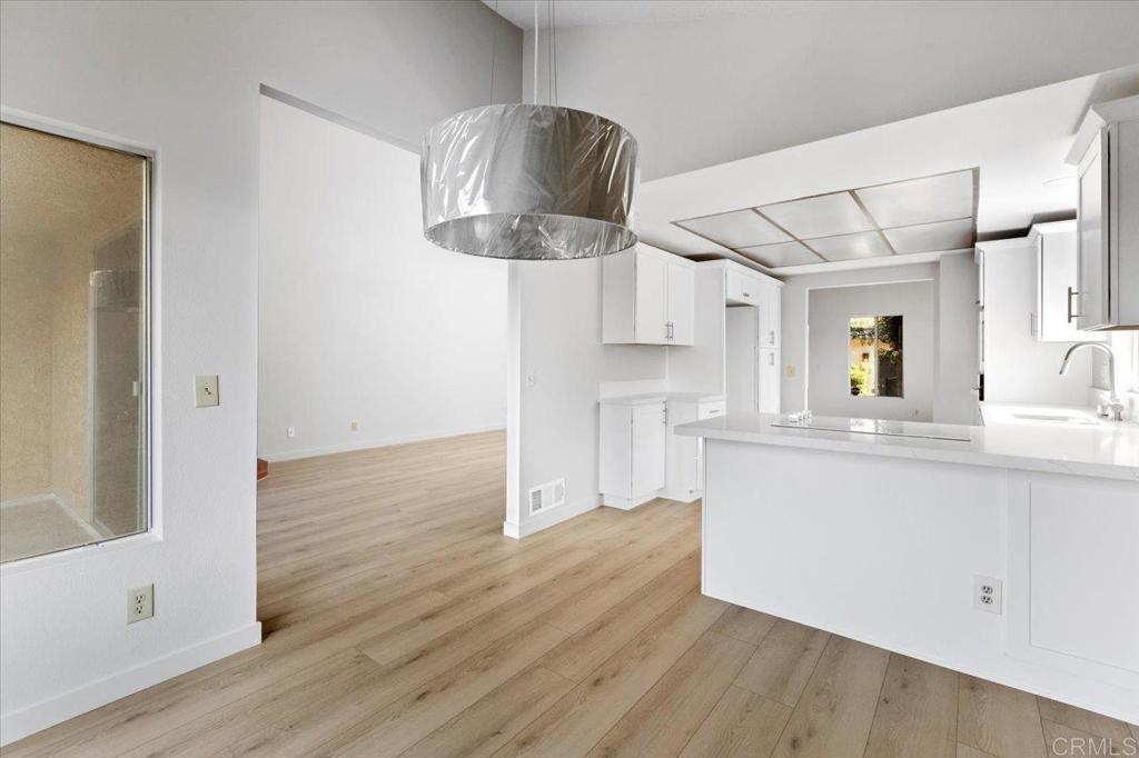 31318 Club Vista Ln