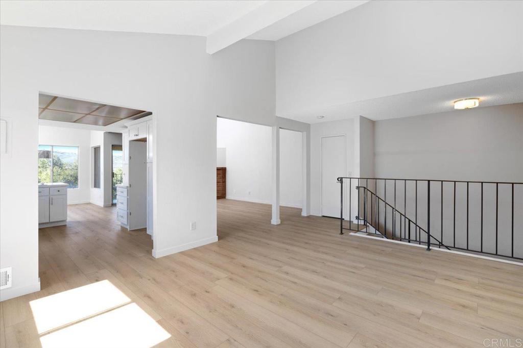 31318 Club Vista Ln